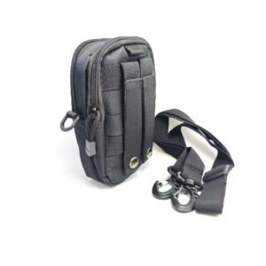 Bolso negro porta celular manos libres o para cinturon.