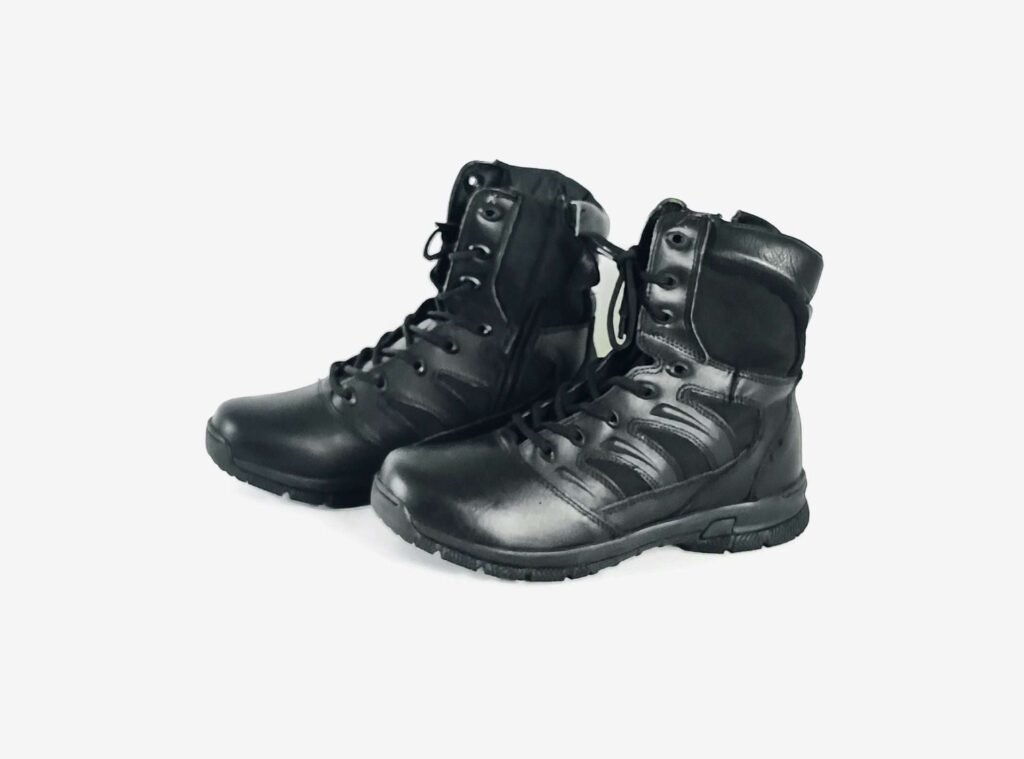 Bota BENFI Swat negra con cremallera 8 ojales S2005 (Talla 37)