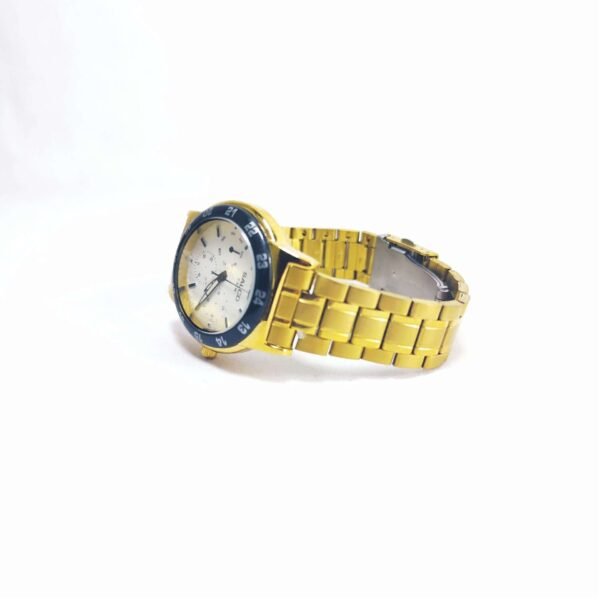 Reloj SALCO correa dorada
