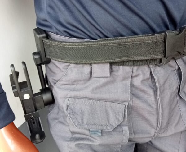 CINTURON + 3 PÓRTA  PROVEEDOR + HOLSETR UNIVERSAL (2DA MANO) UNICO