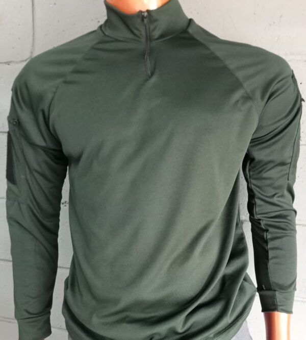 Buzo verde con cierre (Talla M)