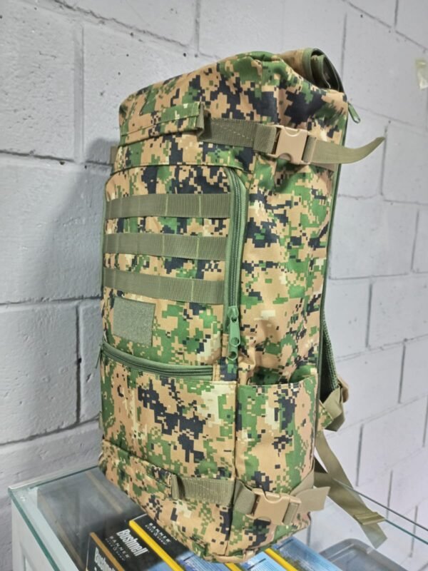 Bolso/morral táctico color verde multicam (35 Litros)
