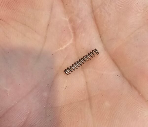 RESORTE MARTILLO PARA WALTHER TRAUMATICA