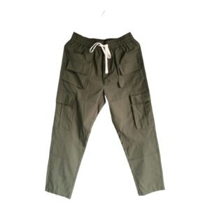 Sudadera Verde Olivo con 4 Bolsillos (TallaM)