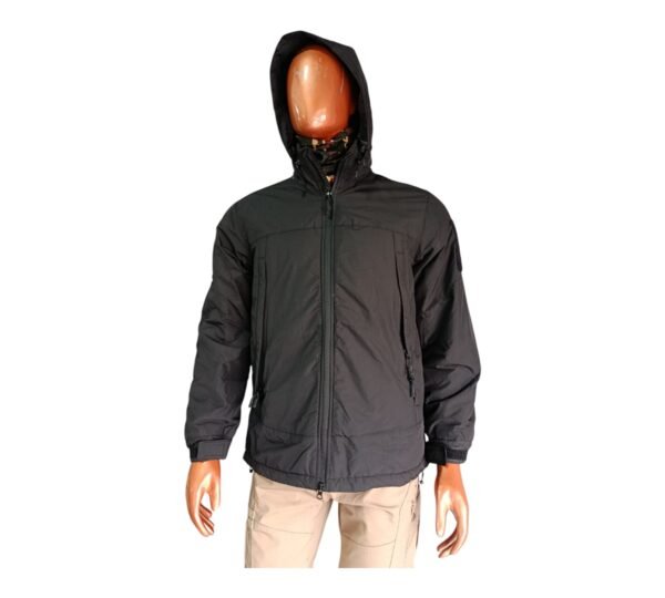 Chaqueta Acolchada Termica  con capucha Negra (Talla M)